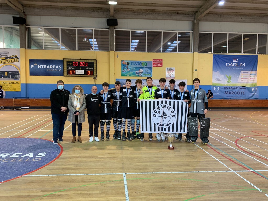 O Club Dominicos proclámase campión galego xuvenil da F4 en Ponteareas