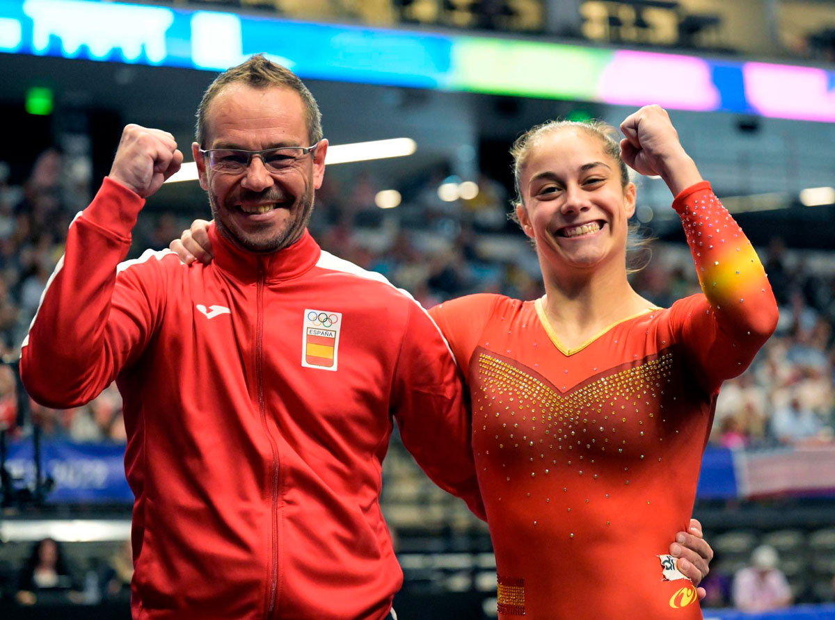 Parabéns á ponteareá Melania Rodríguez, ouro en dobre mini tramp nos Xogos Mundiais de Birmingham 2022