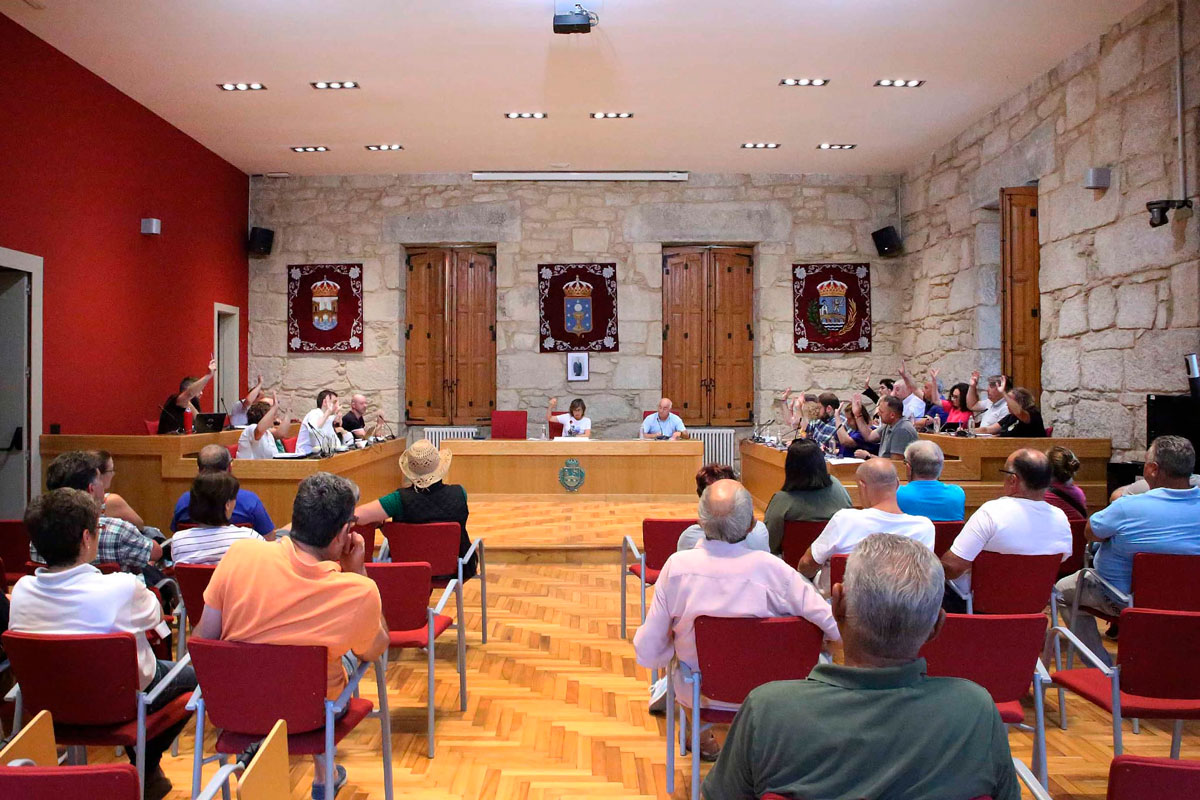 O Concello de Ponteareas aproba a súa organización municipal